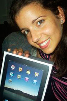 Maria Luisa fue la ganadora de la oferta del tablet